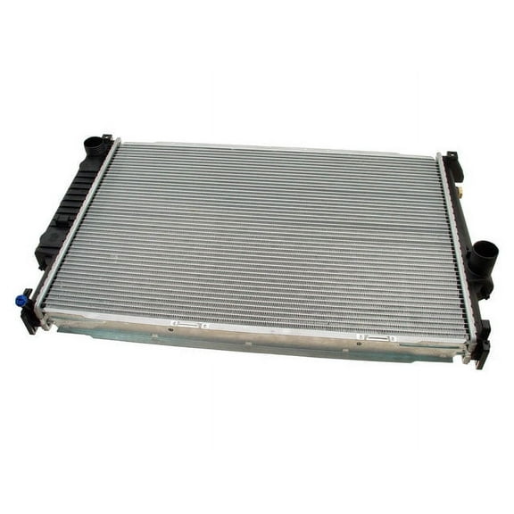 Radiator - Compatible with 1993 - 1994 BMW 740iL
