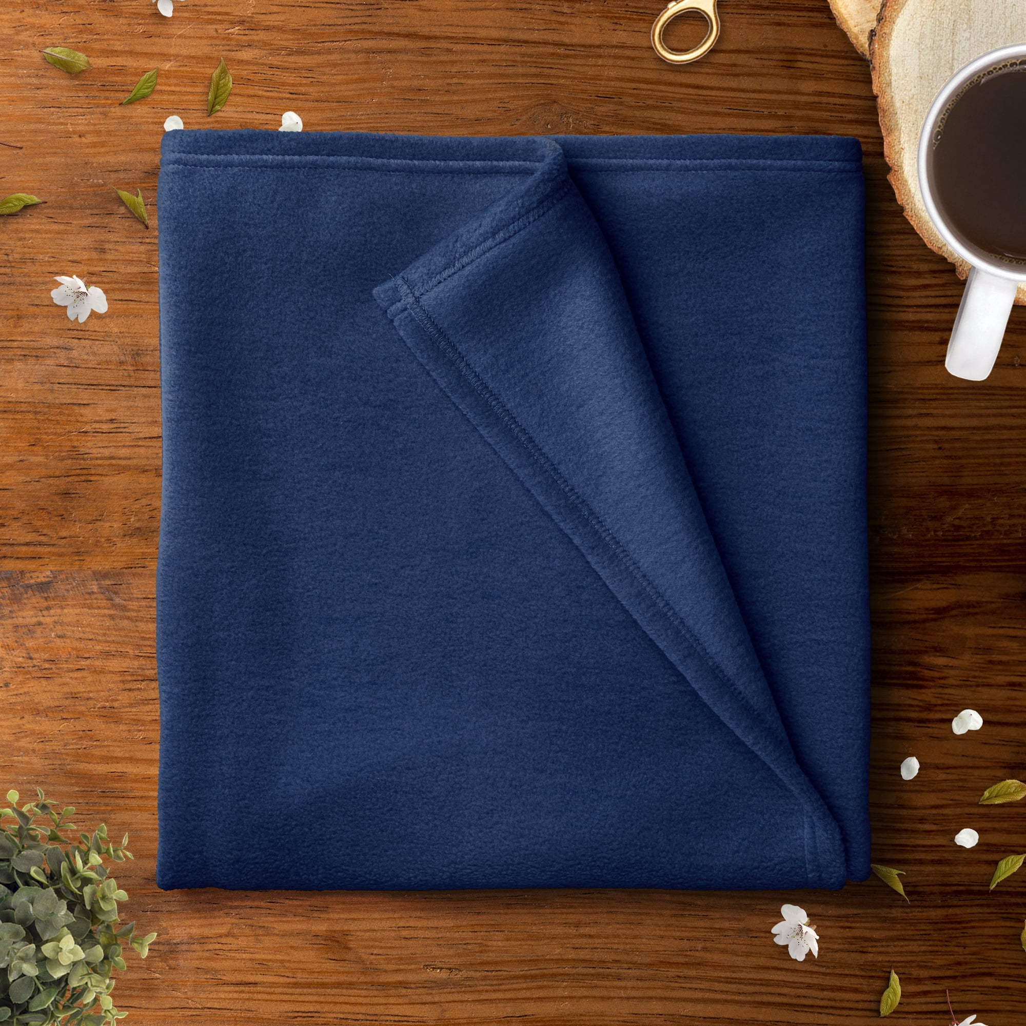 Mainstays 58" 100% Polyester Lux Anti-pill Fleece Solid Sewing & Craft Fabric By the Yard, Navy