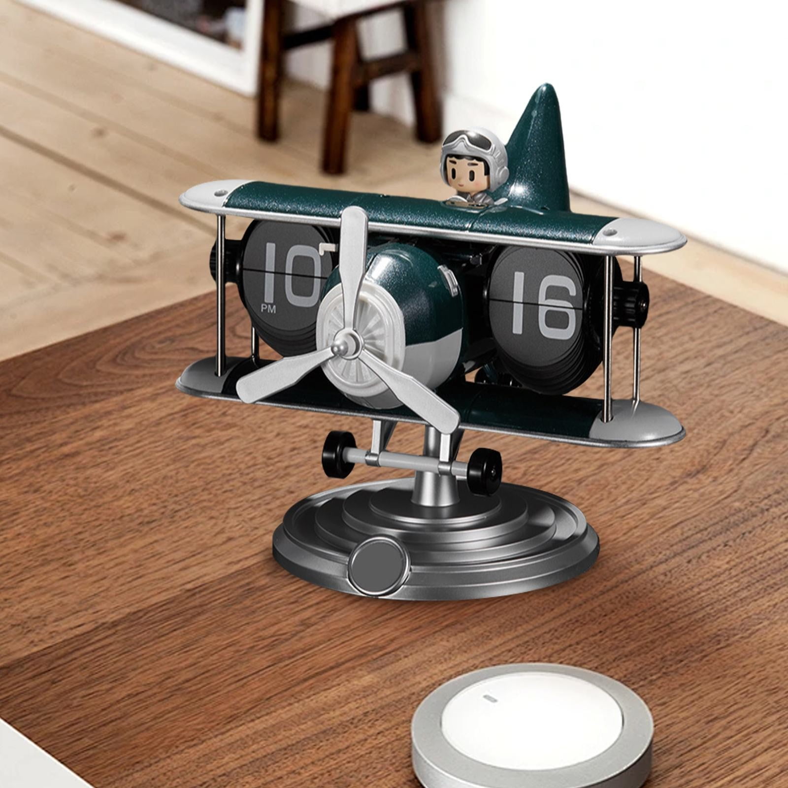 Clearance) BNNG Time Flying Airplane Flip Clock Automatic