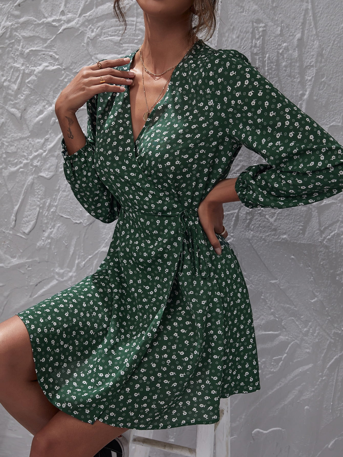 Women's Ditsy Floral Tie Side Wrap 