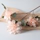 thumbnail image 1 of Xiao Hua 5 flores artificiales de tacto real para decoración del hogar, oficina, boda, arreglo floral (rosa, 60 cm de largo), 1 of 5