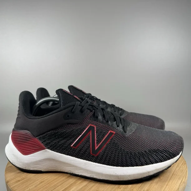 New Balance Ventr Men's Running Shoes Red Black MVTRLR1 Size 11 D