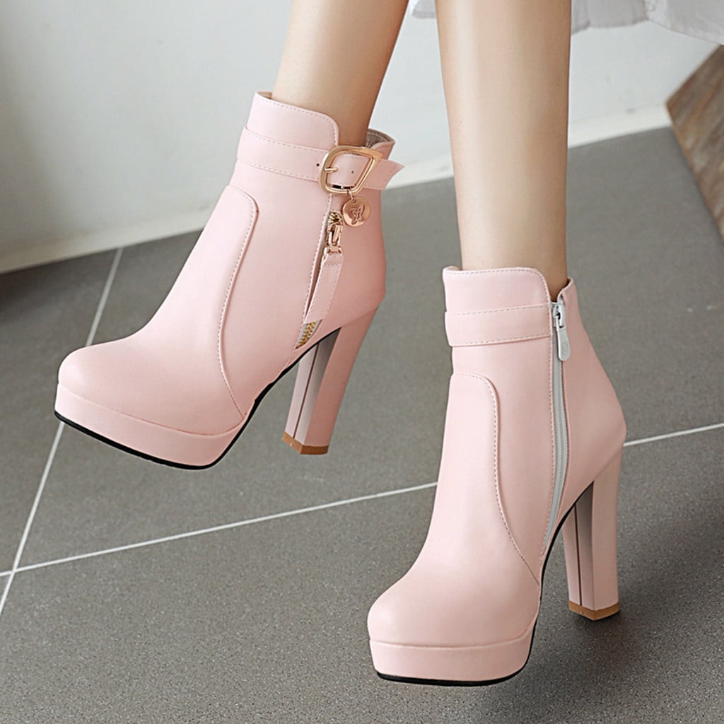 Heels with zipper outlet