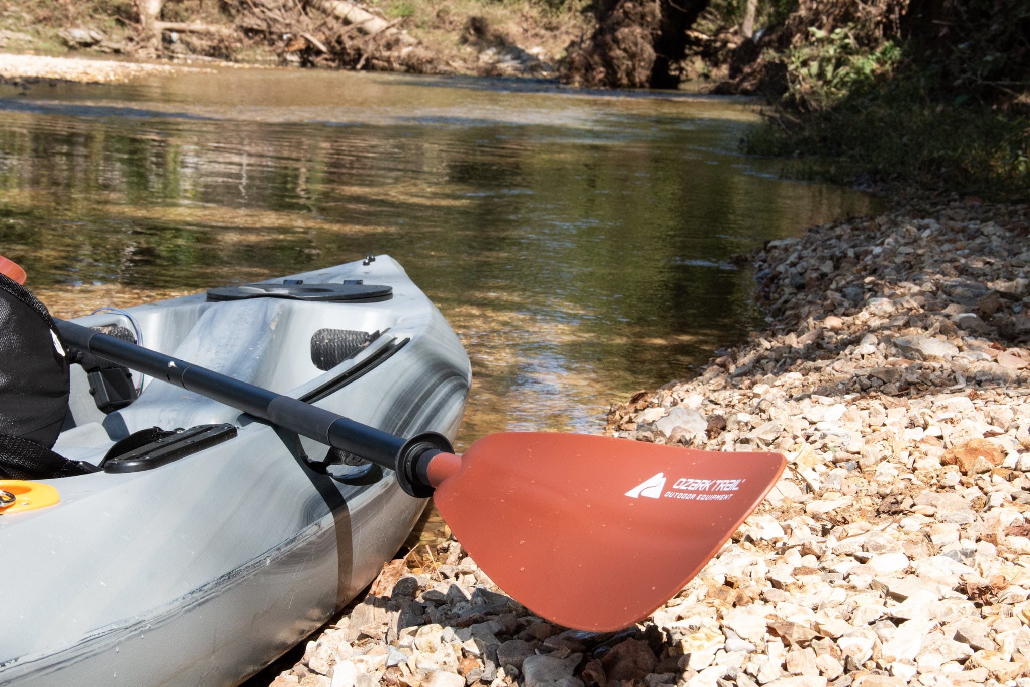 Ozark Trail Adult Adjustable Kayak Paddle, Rust, 220 cm Aluminum Shaft