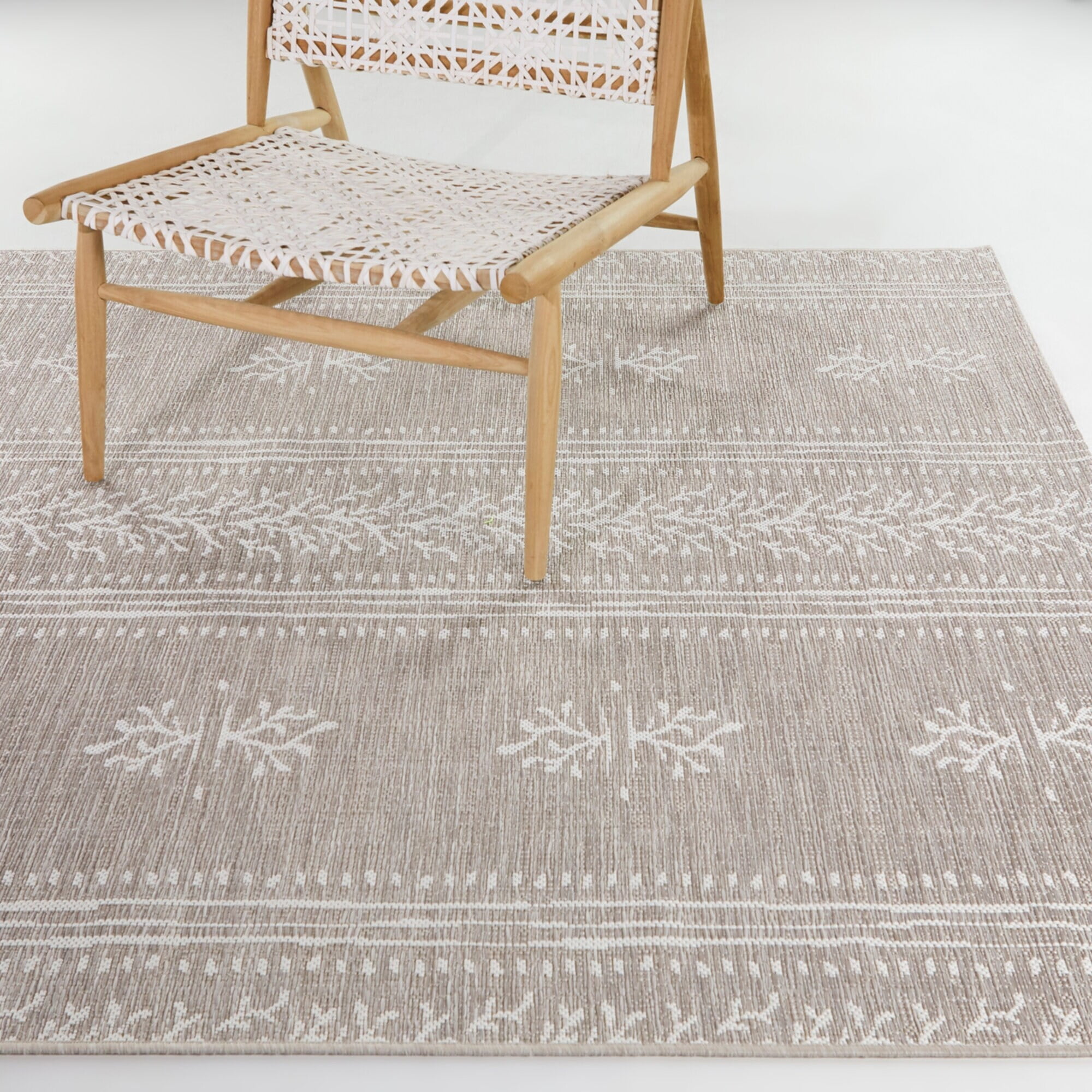 Balta Lucilius Botanical Stripe Indoor/Outdoor Area Rug Taupe 5'3