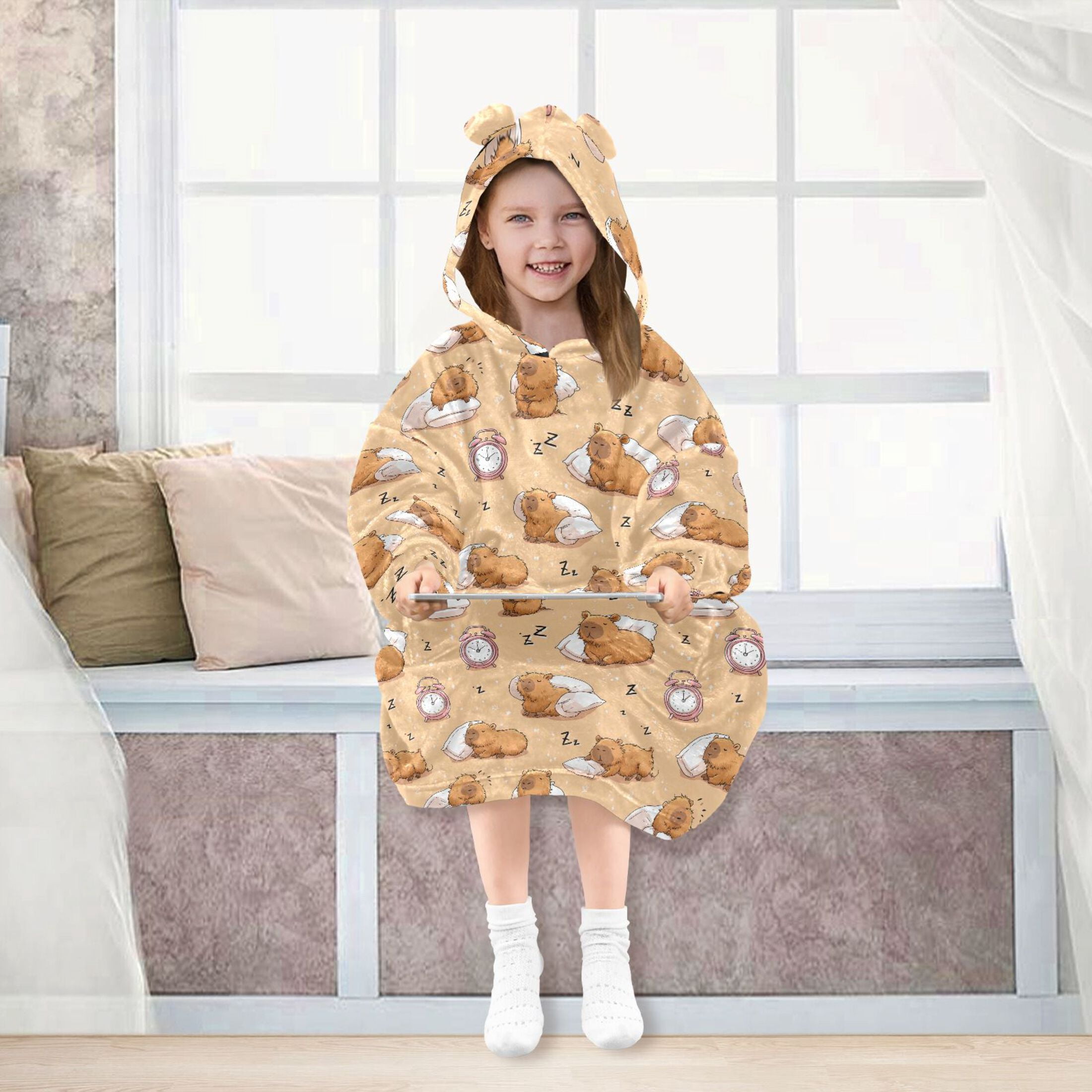 Wearable Blanket Hoodie for Kids Alarm Clock Capybara Flannel Hooded Blanket with Pockets and Sleeves Suitable for Boys and Girls