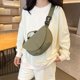 thumbnail image 3 of Bolso Bandolera Pequeño Hombro Riñonera Correa Ajustable Nailon para Mujeres Y Hombres, 3 of 9