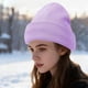 thumbnail image 3 of Gorro protector de punto acrílico para mujer | Gorro para control de encrespamiento para el cabello forrado de satén | Sombrero elástico elástico cálido para invierno | Pack de 1 | Poliéster, 3 of 5