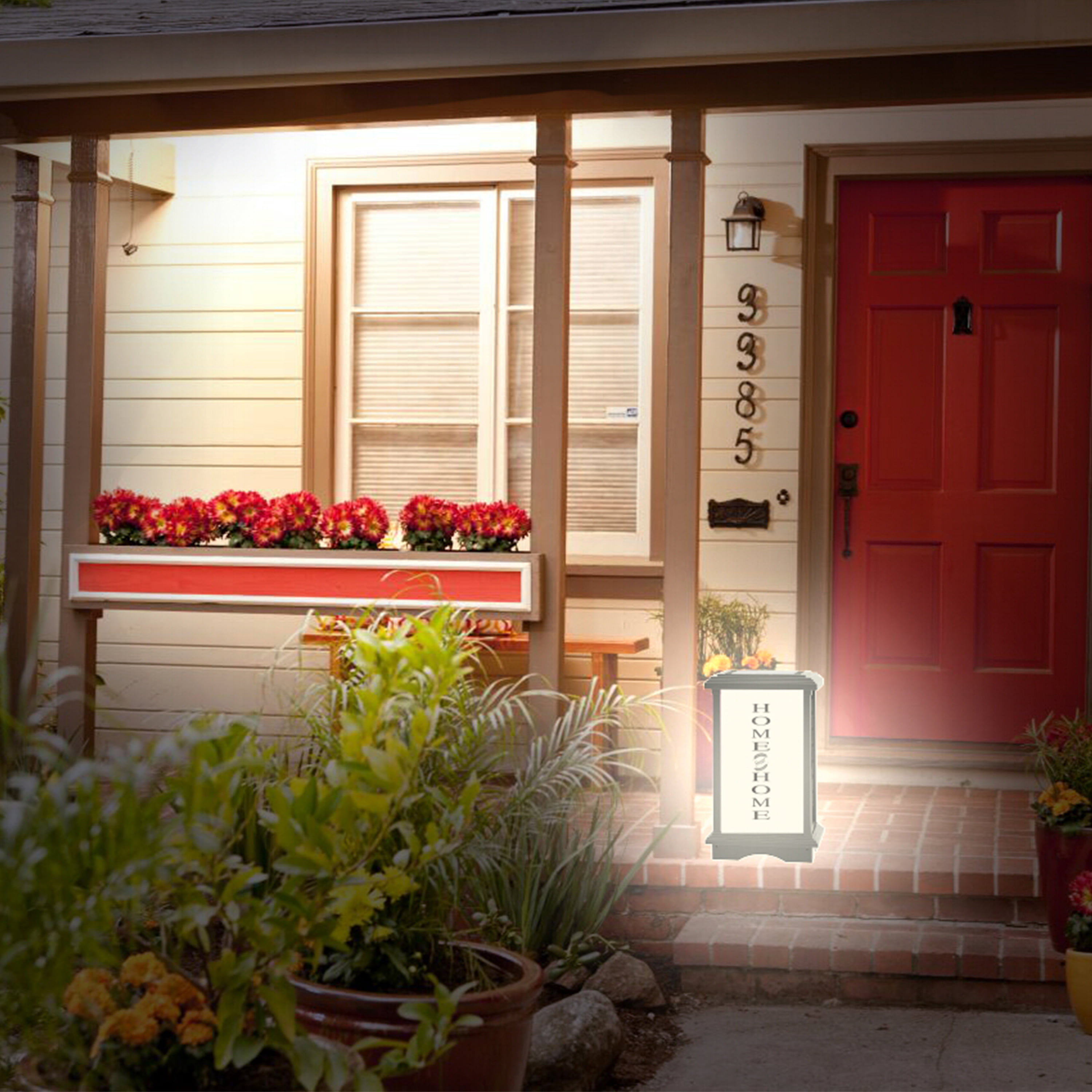 Techko Solar Welcome Lantern – Amber or White Light (Height 15.6")