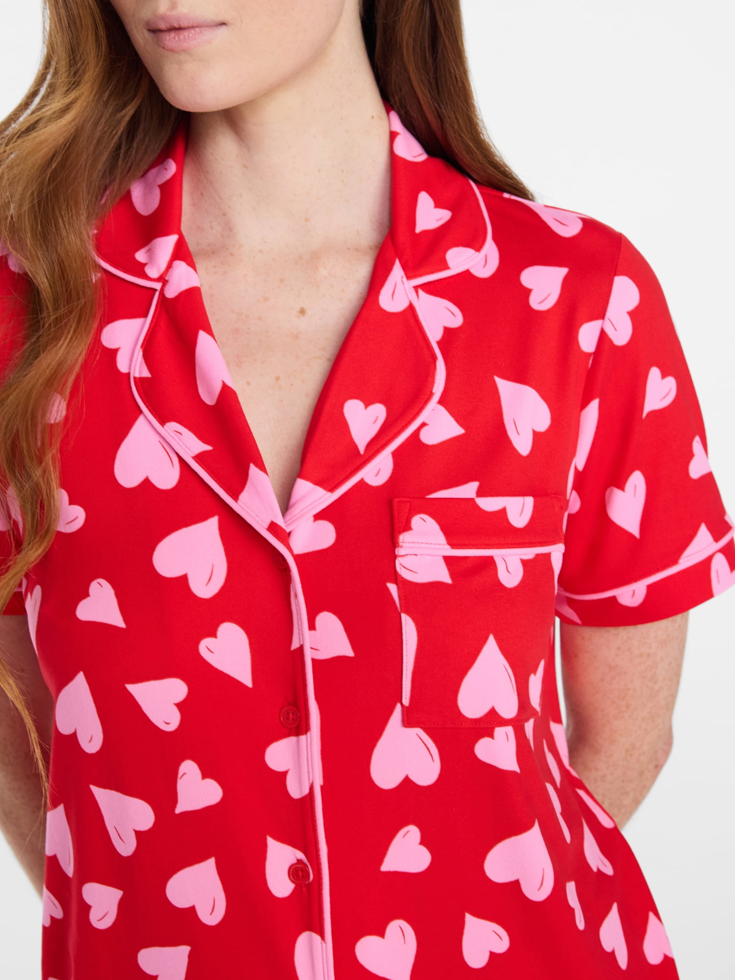 Joyspun Women's Dreamy Soft Collection Notch Collar Top and Capri Pants Valentine's Day Pajama Set, 2-Piece, Sizes XS-3X