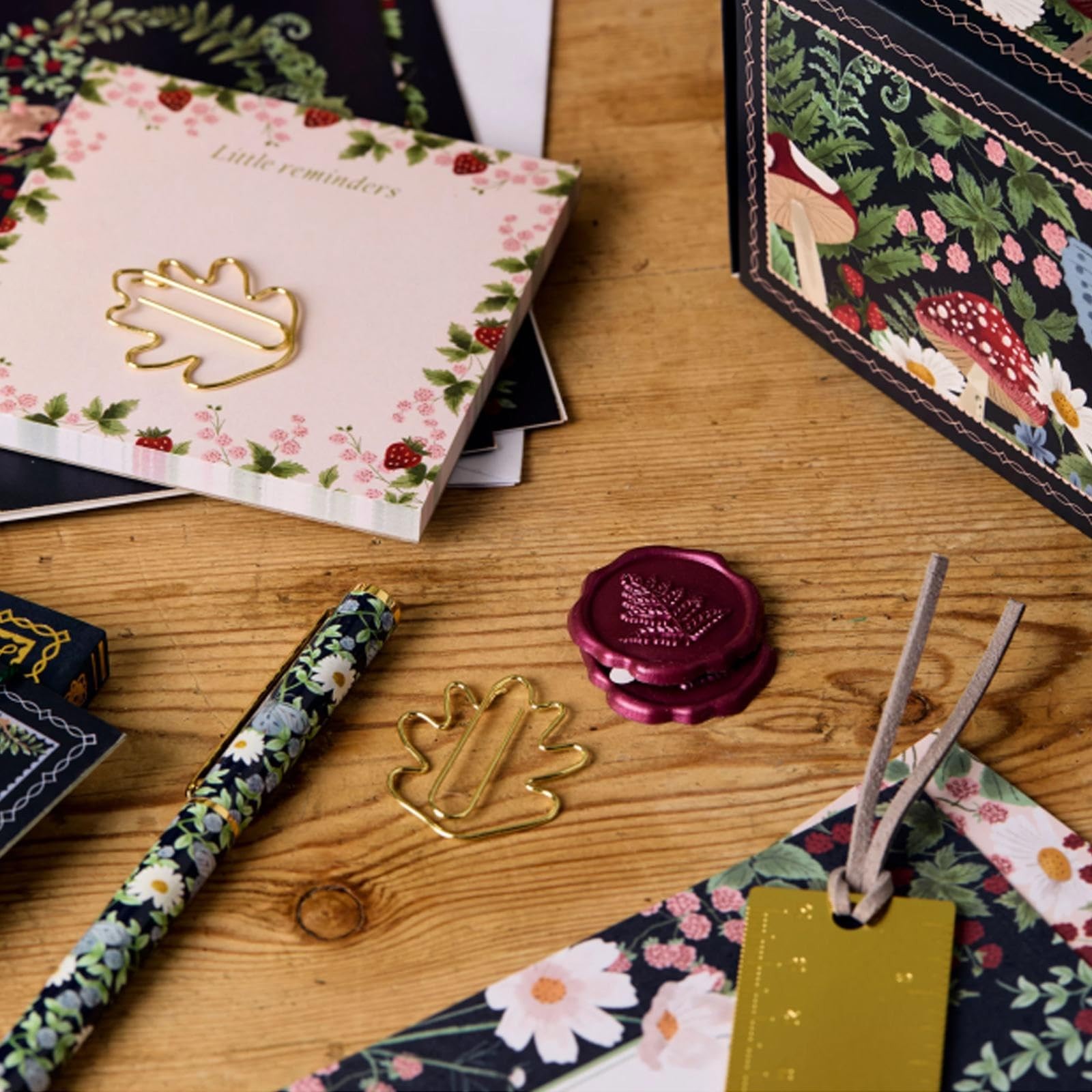The 2024 Stationery Advent Calendar is Here, Filled with 24 Delightful 