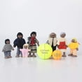 thumbnail image 3 of Casa de muñecas de madera negra Personas 7 figuras familiares Casa de muñecas en miniatura Casa de muñecas de madera Disfraces familiares Personajes Abuelo Abuela Mamá Papá Niño Niña y bebé, 3 of 3
