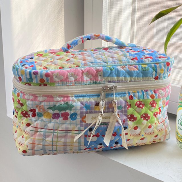 Bolso de cosméticos Bolsas de lavado de gran capacidad Dibujos animados Lindo Moda Portátil para acampar