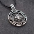 thumbnail image 3 of Colgante HAQUIL con medallón de Kolovrat eslavo con forma de lobo, 3 of 8