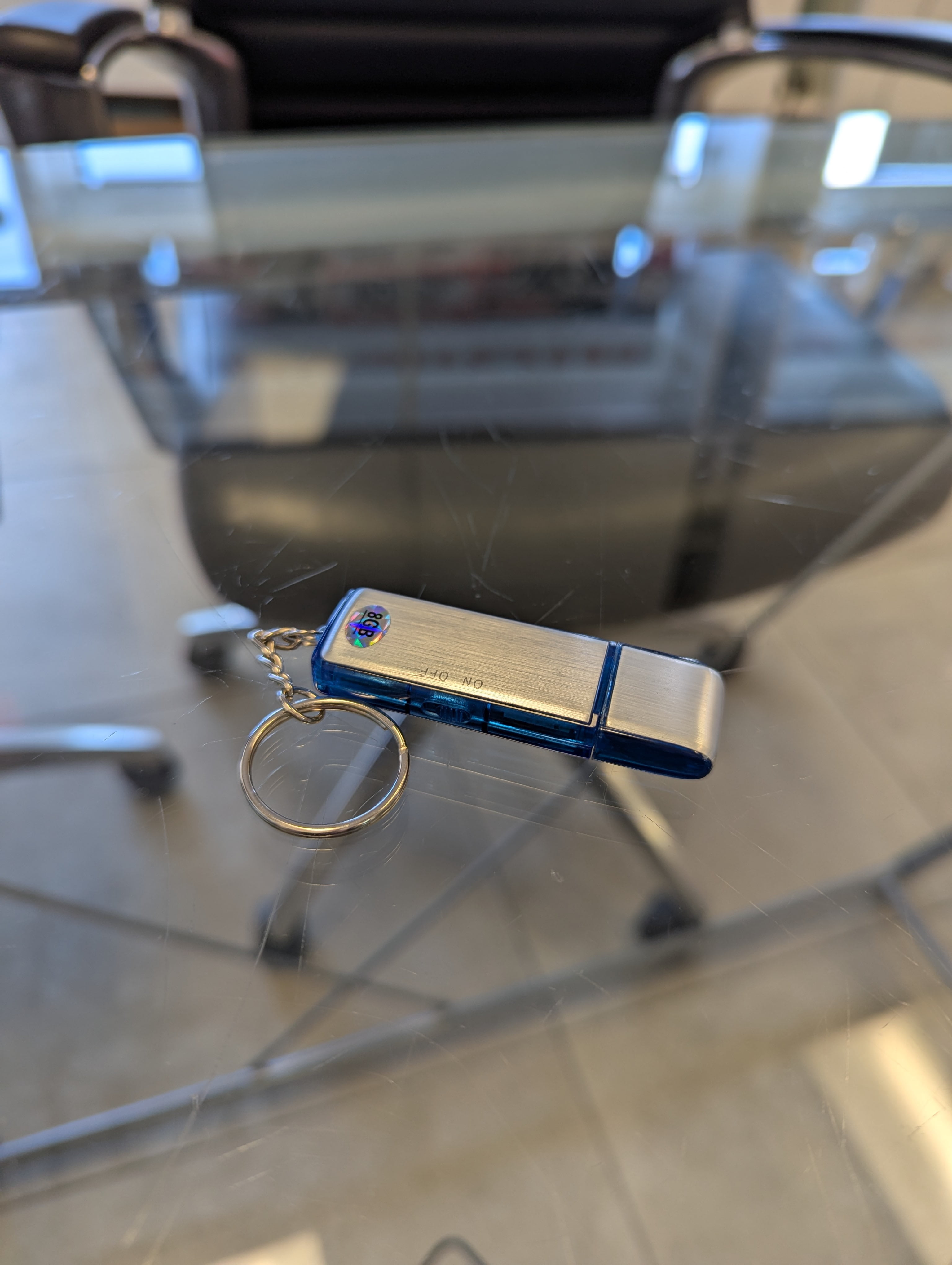 Smart USB Thumb Drive Voice Recorder – Portable, Sound-Activated Audio Recorder with 8GB Storage