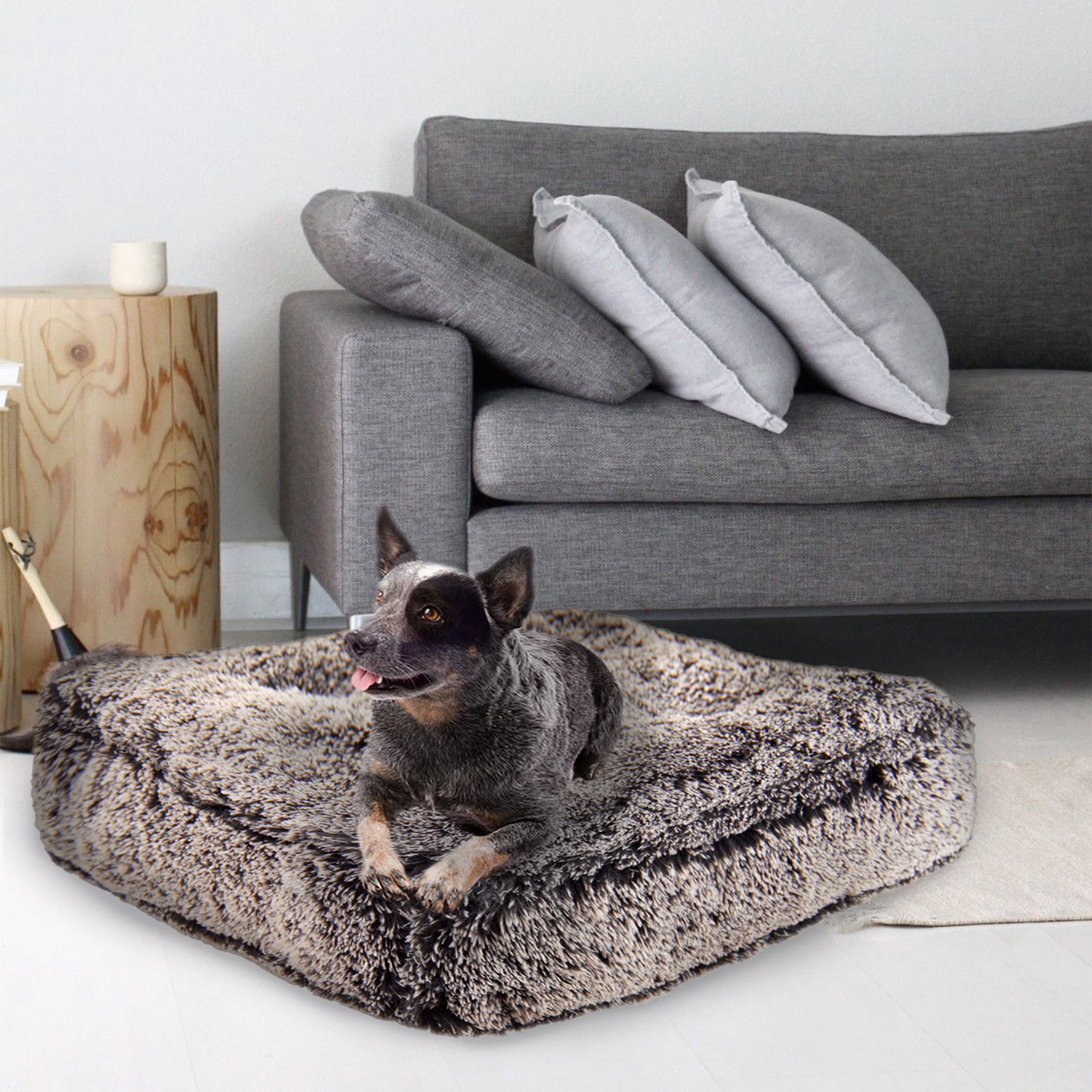 Bessie and Barnie Snow White Luxury Shag Extra Plush Faux Fur Rectangle Pet/Dog Bed