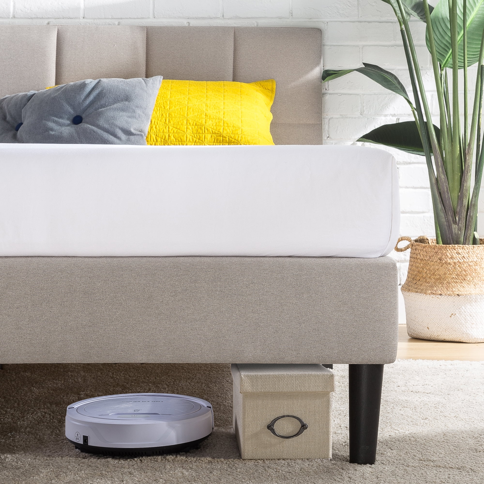Zinus Lottie 35" Upholstered Platform Bed Frame with USB Ports, Beige, Queen