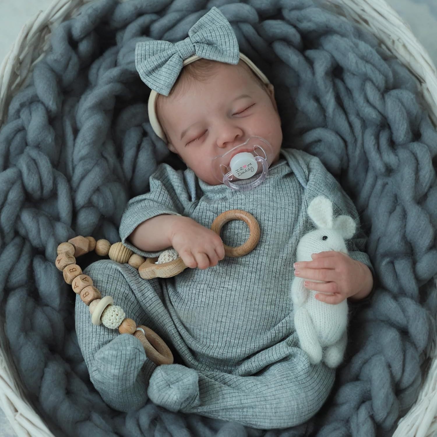 19 Inch Lifelike Reborn Baby Dolls Sleeping Realistic Newborn Baby Doll Handmade Real Life Baby Dolls with  Accessories for 3+ Year Old Girls Gifts