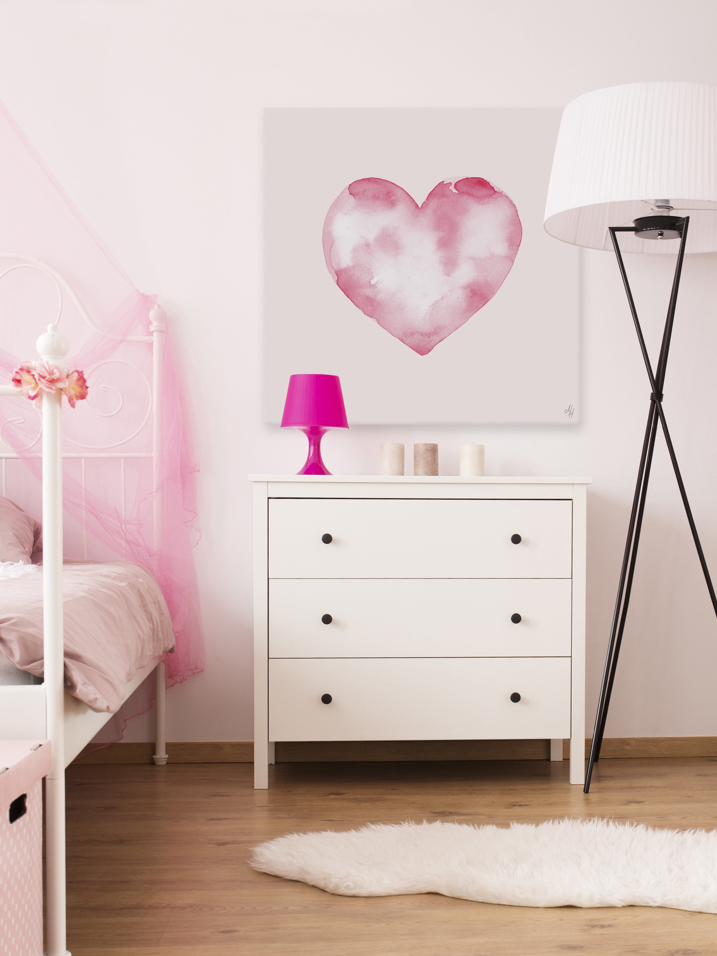 Marmont Hill Blurry Heart Canvas Wall Art