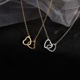 thumbnail image 2 of Collar sencillo con doble anillo en forma de corazón, cadena de clavícula femenina, diseño de nicho femenino, estilo de sentido, regalo de joyería, 2 of 3