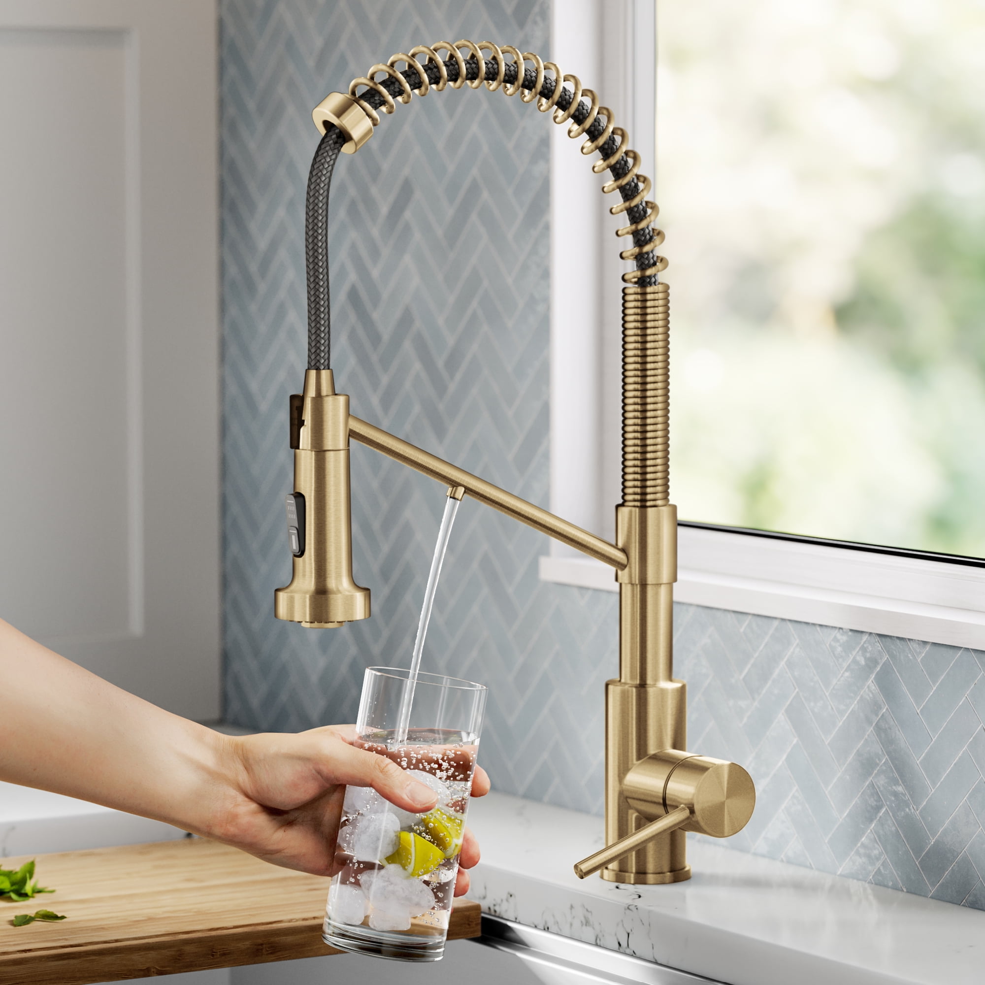 KRAUS Bolden 2-in-1 Commercial Style Pull Down Single Handle Water Filter Kitchen Faucet for Reverse Osmosis or Water Filtration System in Spot-Free Brushed Brass