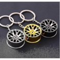 thumbnail image 4 of Llavero con diseño de neumáticos, llavero para coche, llavero para hombre, llavero para coche, llavero genial, regalo plateado, 4 of 5