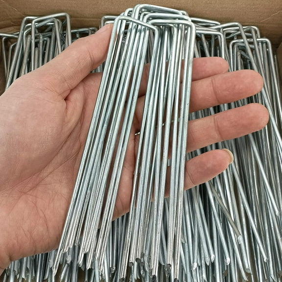 200 Pcs 6 inch Garden Landscape Staples Galvanized Pins Lawn Stakes for Weed Barrier Ground Cover,U-Type Heavy Duty