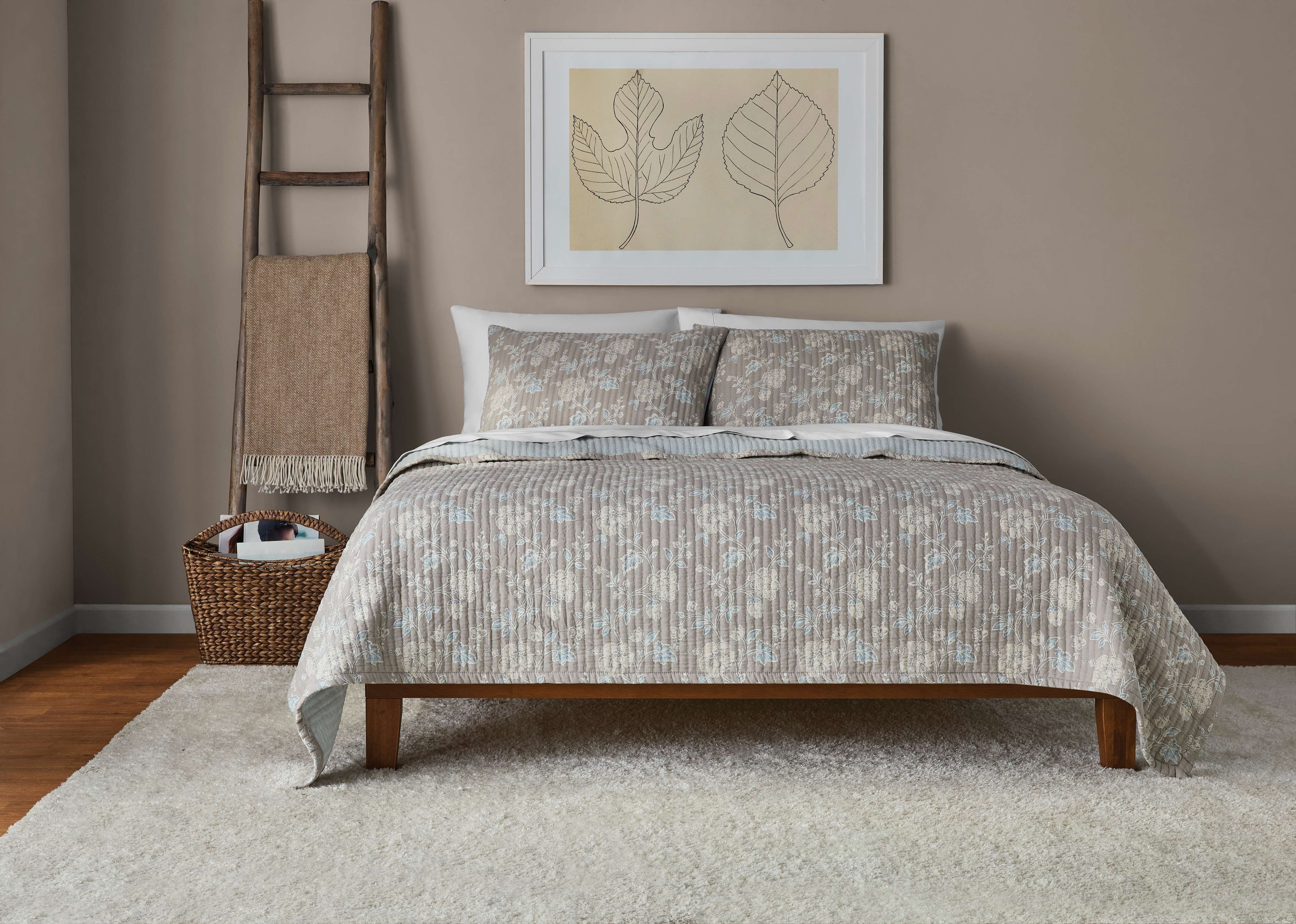 Mainstays Quilt Cotton Denier Filled Jacquard, Full/Queen - Reversible