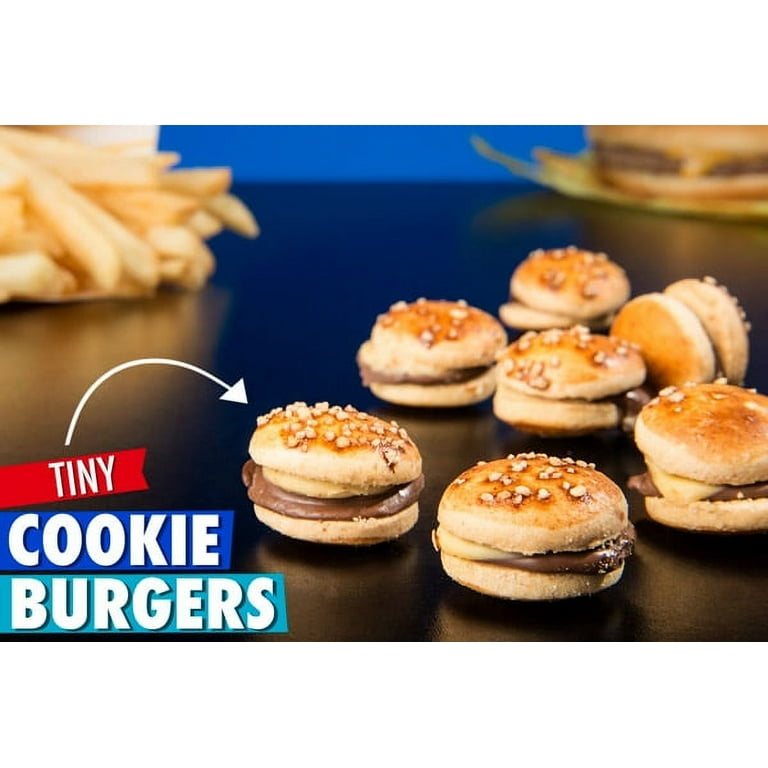 EveryBurger Japanese Candy Bite-size sandwich cookies styled like