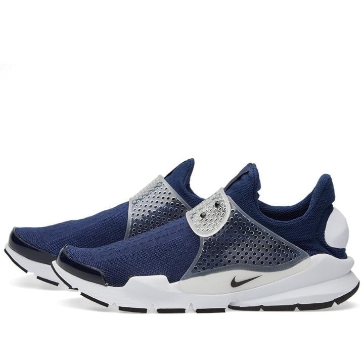 nike slip on sock shoes