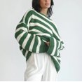 thumbnail image 1 of Suéter casual de punto de manga larga a rayas con cuello descubierto y suelto de estilo europeo y americano para otoño e invierno para mujer, 1 of 5