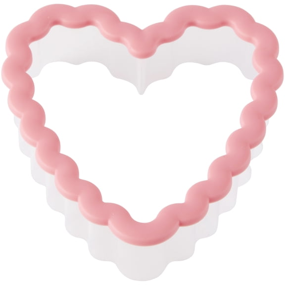 Wilton Scalloped Heart Grippy Cookie Cutter