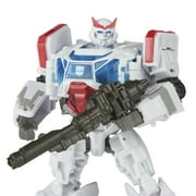 Transformers Studio Series 82 Deluxe Class Transformers: Bumblebee Autobot Ratchet