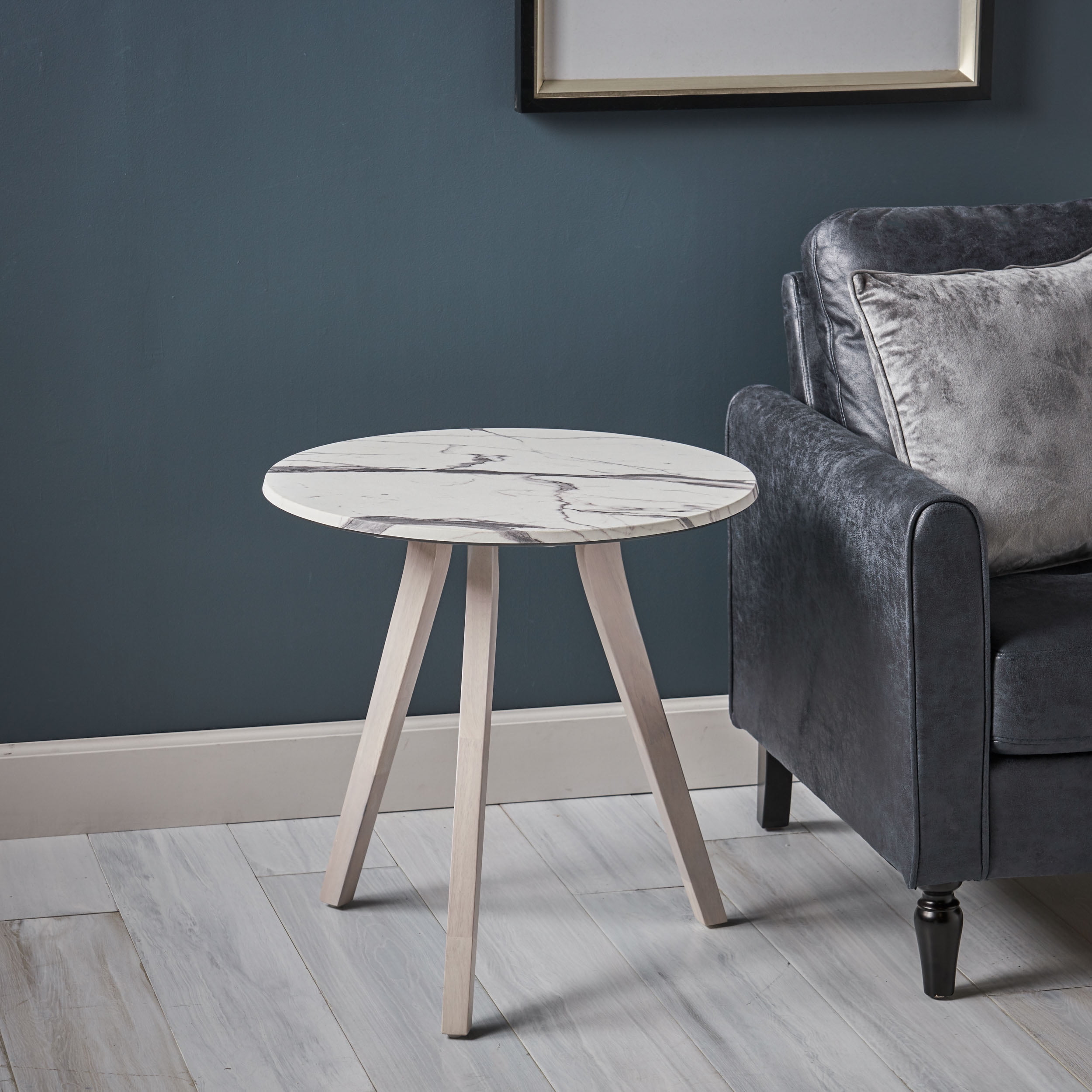 circular lamp table