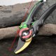 thumbnail image 4 of Tijeras de podar para jardinería | Tijeras de jardín con resorte que ahorran trabajo | Recubrimiento resistente al óxido | Bloqueo de seguridad | Apertura ajustable de dos velocidades | Versátil, 4 of 9