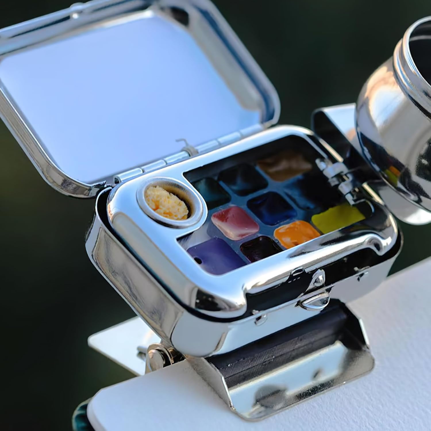 Travel Watercolor Palette, Mini Paint Palette, 10-Grid Empty Mini Watercolor Tin Box with Clip and Pen Washer Jug, Pocket Watercolor Set for Artist Outdoor Sketching (Silver, Watercolor Not Included)