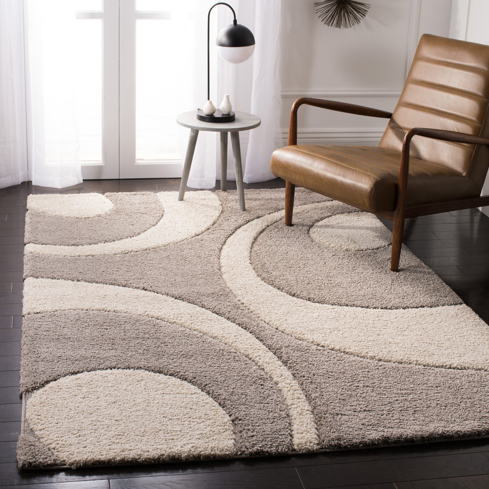 SAFAVIEH Florida Mirabelle Geometric Shag Area Rug, Grey/Ivory, 6'7" x 6'7" Round