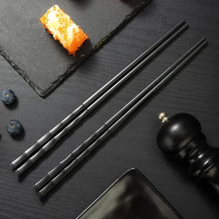 

1Pair Black Chopsticks Korean Style Dessert Dinner Home Tableware Portable Reusable Food Chopsticks Kitchen Tool