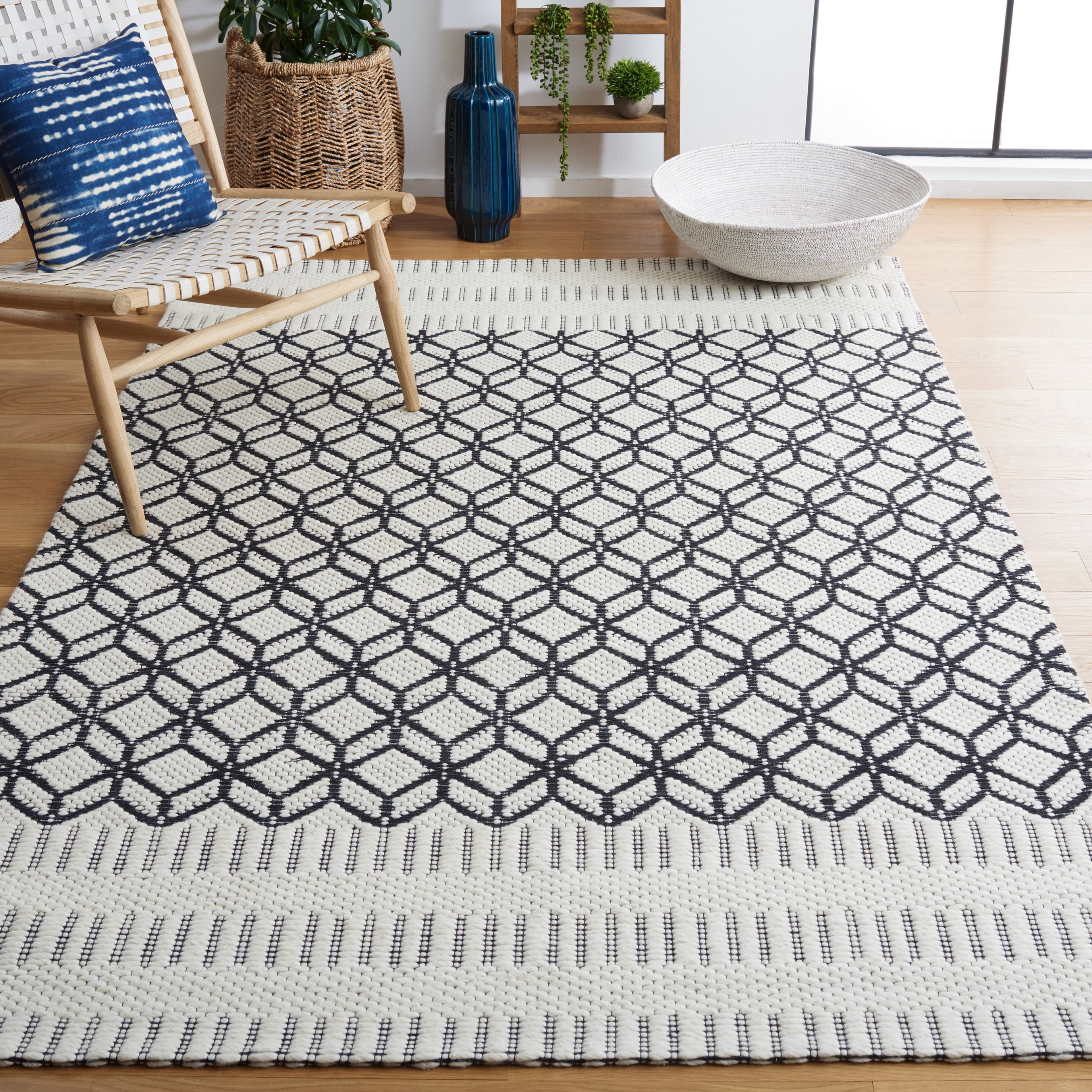 SAFAVIEH Vermont Wayne Trellis Area Rug, Ivory/Black, 3' x 5'