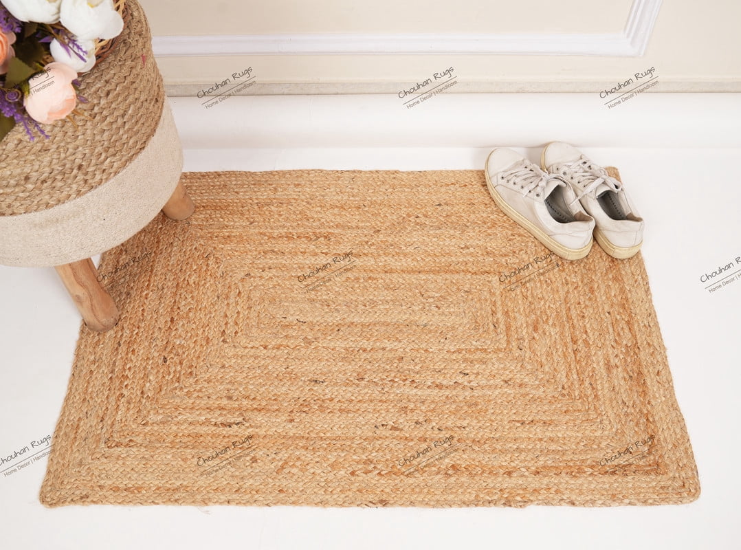 Rectangle Rug Natural Jute Rug Hand Braided Beige Color Rounding Line Area Rug
