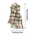 thumbnail image 3 of Bufanda de invierno cálida para mujer, tipo chal grande, ideal para clima frío. Bufanda larga de punto grueso a cuadros marrón y negro. Manta tipo bufanda con flecos, suave y ligera, unisex., 3 of 4