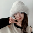 thumbnail image 4 of Gorro de felpa de piel de zorro sintética para mujer, estilo coreano, para invierno, con forma de cara, pequeño, grueso, cálido, gorro de pescador, con gran circunferencia de la cabeza, gorro de, 4 of 6
