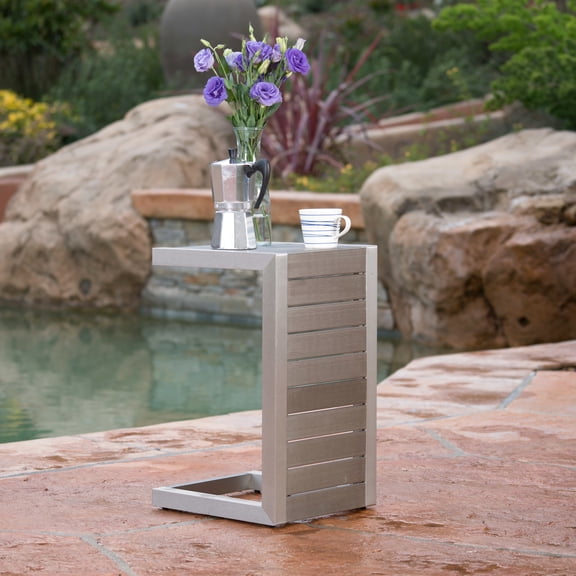 Modern Side Table For Terraces - Aluminum & Versatile Outdoor In Silver Lightweight Construction