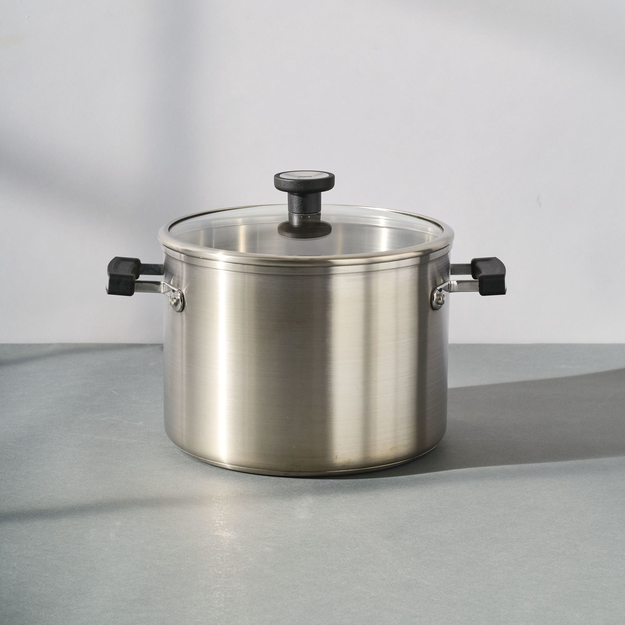 Farberware TrueCook Stainless Steel Induction Stockpot with Lid, 8-Quart, Silver