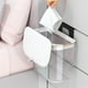 thumbnail image 2 of Bote de basura de pared montado adecuado para hogar, baño, cocina, dormitorio con tapa, basurero con tapa especial para almacenamiento de basura de cocina, 2 of 6