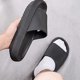 thumbnail image 2 of Pantuflas unisex con almohadas, antideslizantes, de secado rápido, para baño, color negro, 36/37, 2 of 4