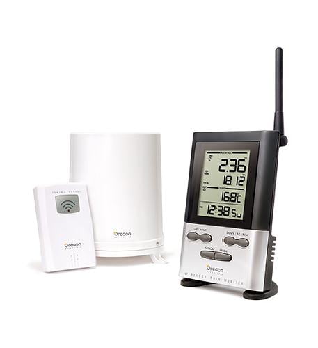 Oregon Scientific Rgr126n Wireless Rain Gauge With 10 Day Memory & Outdoor Transmitter 300... by Oregon Scientific