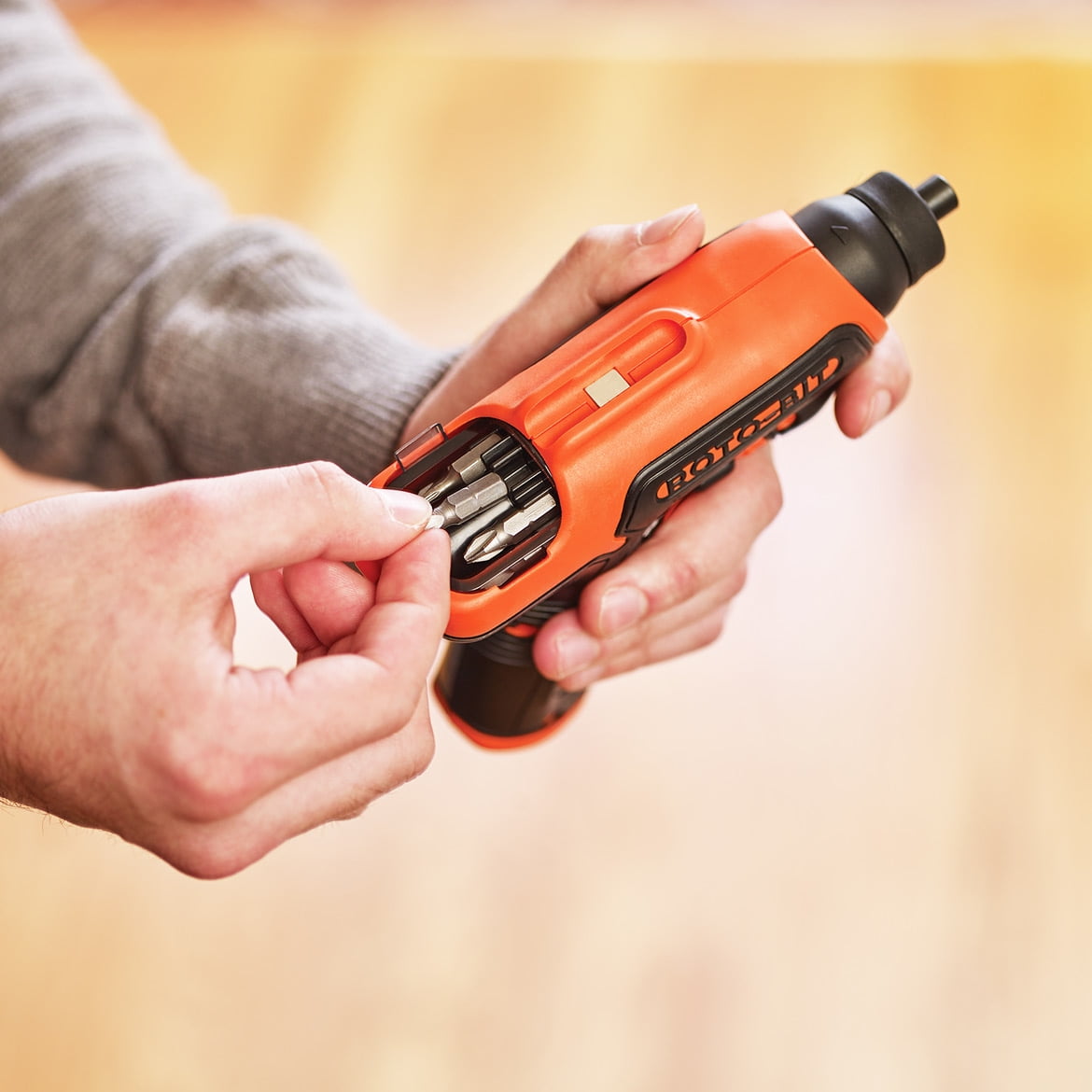 Black & Decker Roto-Bit 4V Max Screwdriver w/ Cutter Head