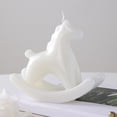 thumbnail image 4 of Vela perfumada de Año Nuevo | Adorno de caballo de cera de soja | Vela decorativa blanca para centro de mesa | Regalo para familiares, amigos y recuerdos de fiesta, 4 of 7