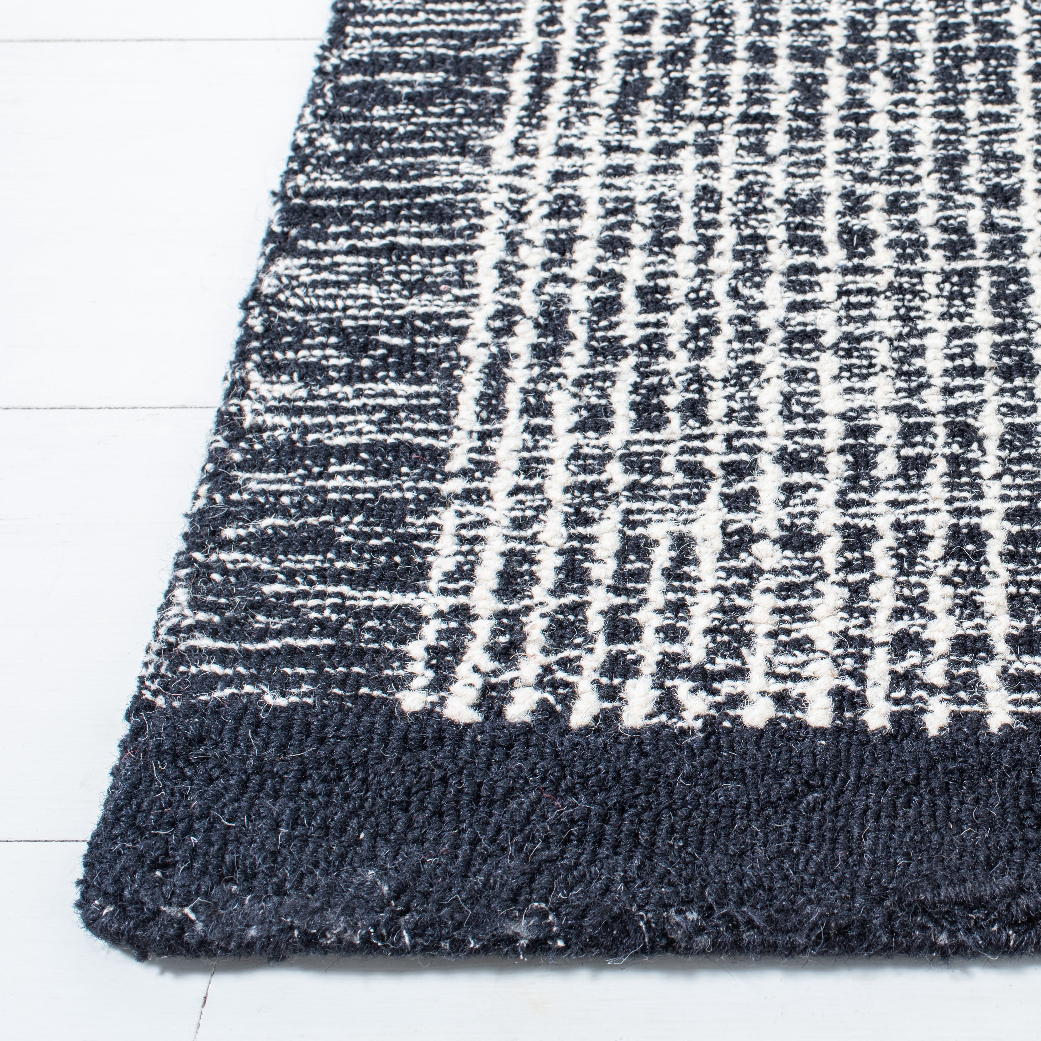Safavieh Metro Matilda Striped Area Rug, Ivory/Black, 8' x 10'